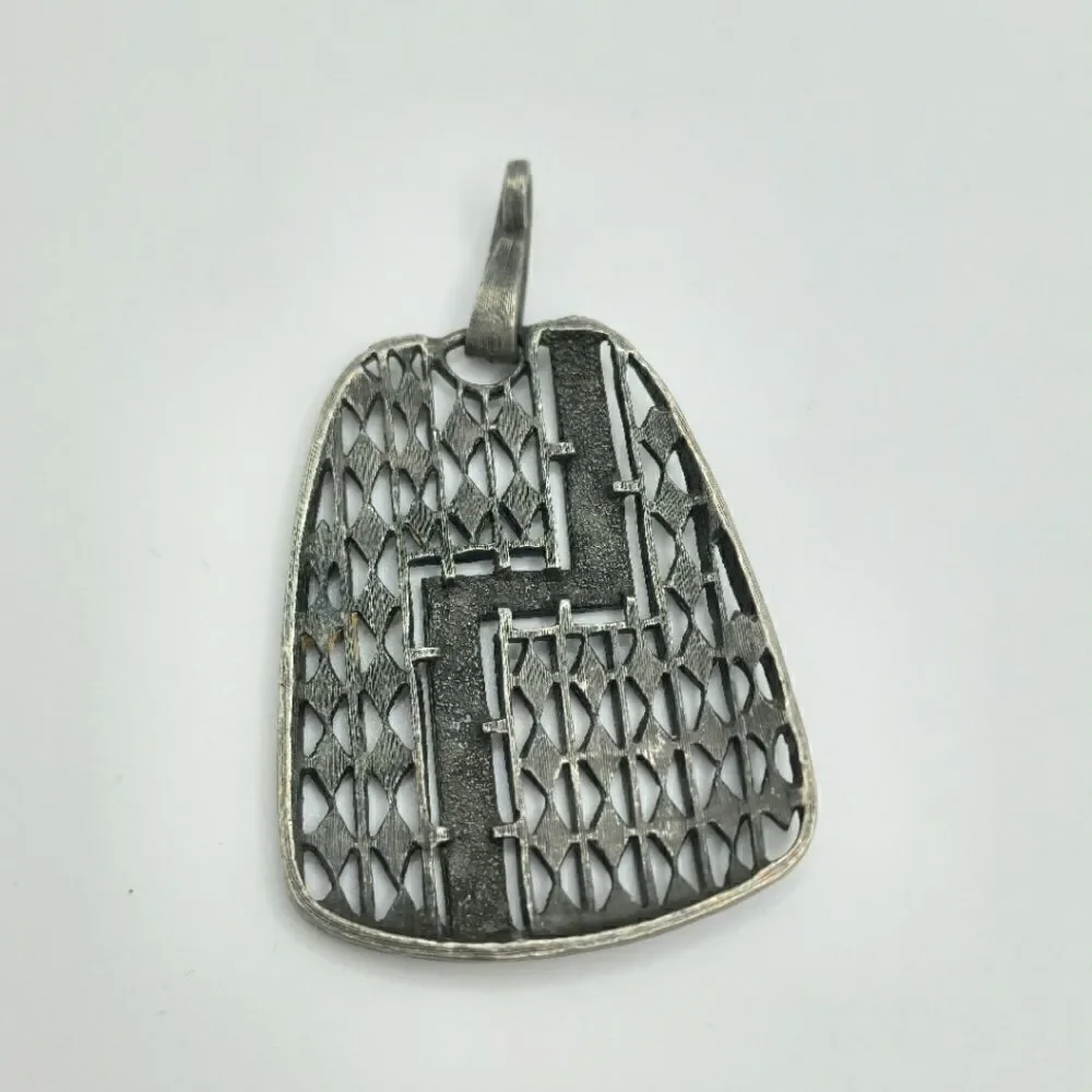 Vintage Silver Trifari Geometric pendant